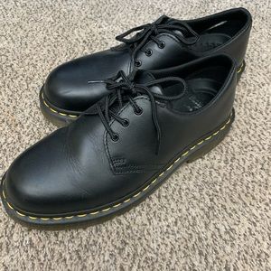 Dr. Marten’s Lace-up